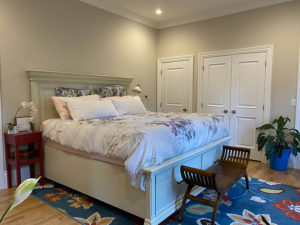 King Size Bed at the Breakwater Bed & Breakfast